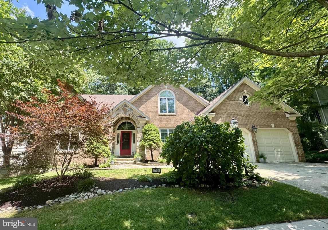 Attached, Exterior, Facade, Brick Facade, Brick Traditional