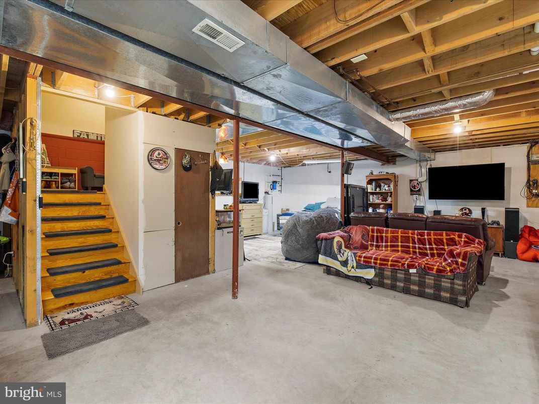 Interior, Wooden Beams