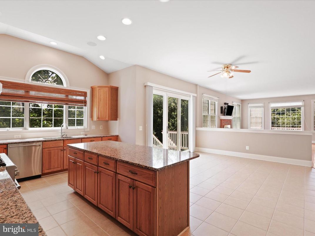 Interior, Kitchen, Recessed Lighting