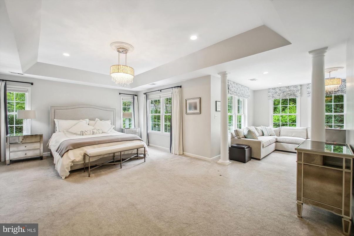 Bedroom, Chandelier, Interior, Recessed Lighting