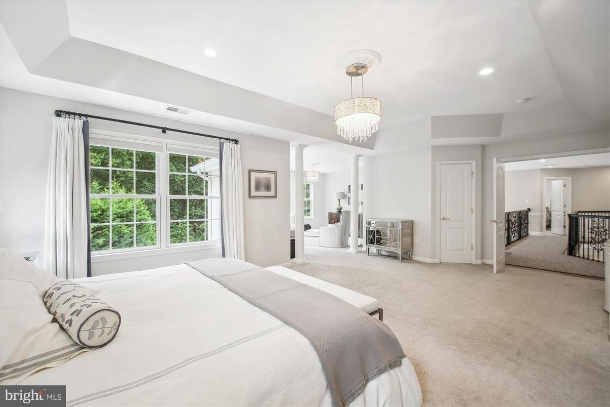 Bedroom, Chandelier, Interior, Recessed Lighting