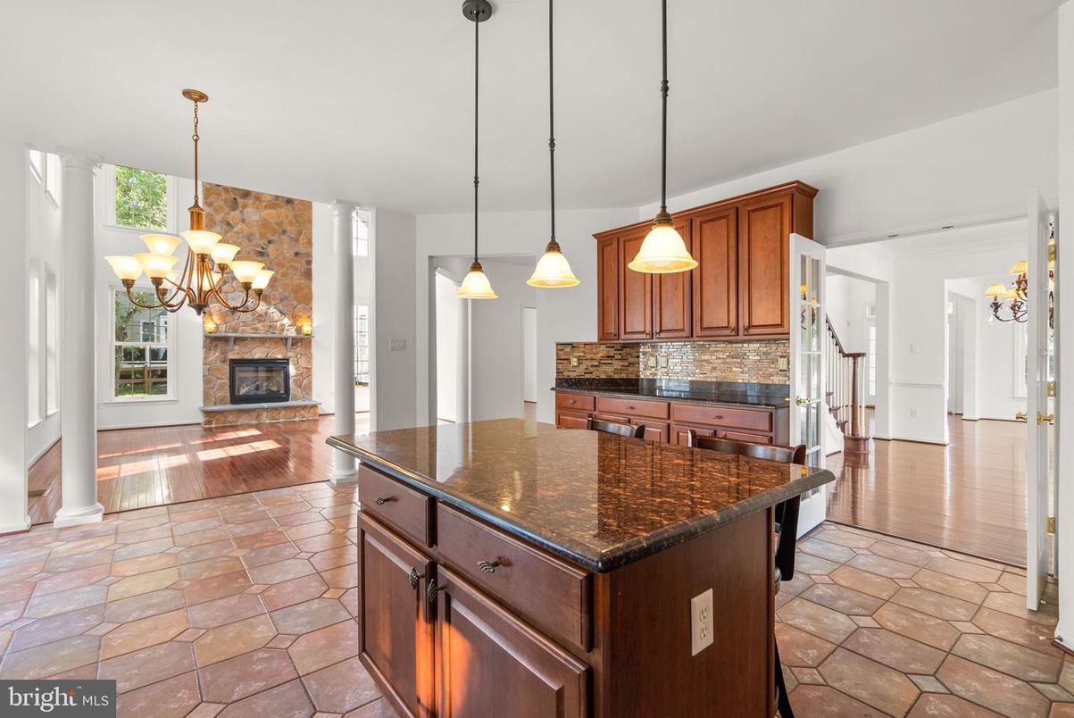 Chandelier, Fireplace, Interior, Kitchen, Pendant Lights, Wood Texture Flooring
