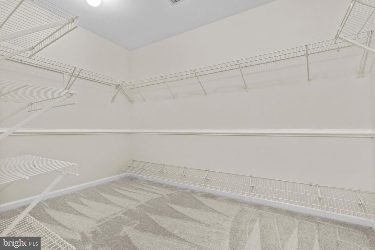 Interior, Walk-in Closets