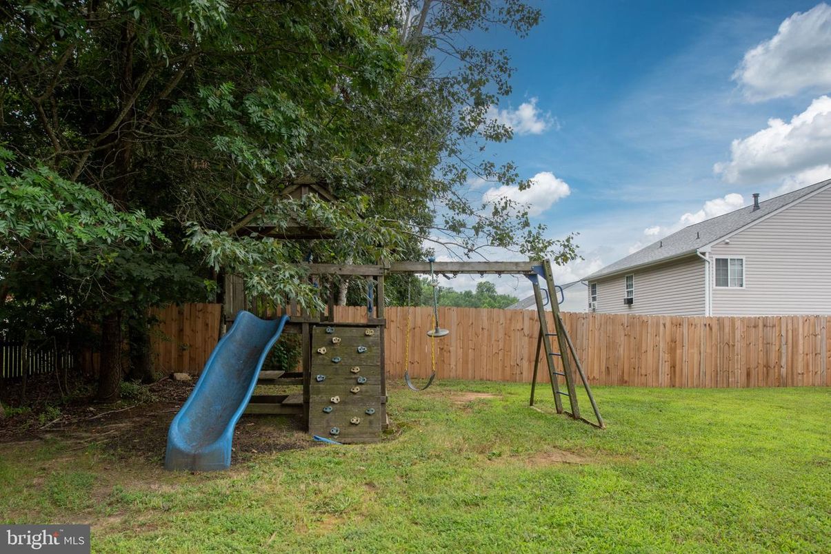 Backyard, Exterior, Playground