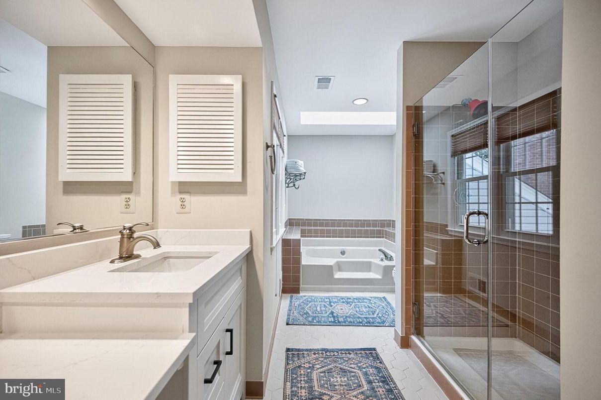 Bathroom, Dual Sink Vanities, Glass Shower, Interior, Recessed Lighting