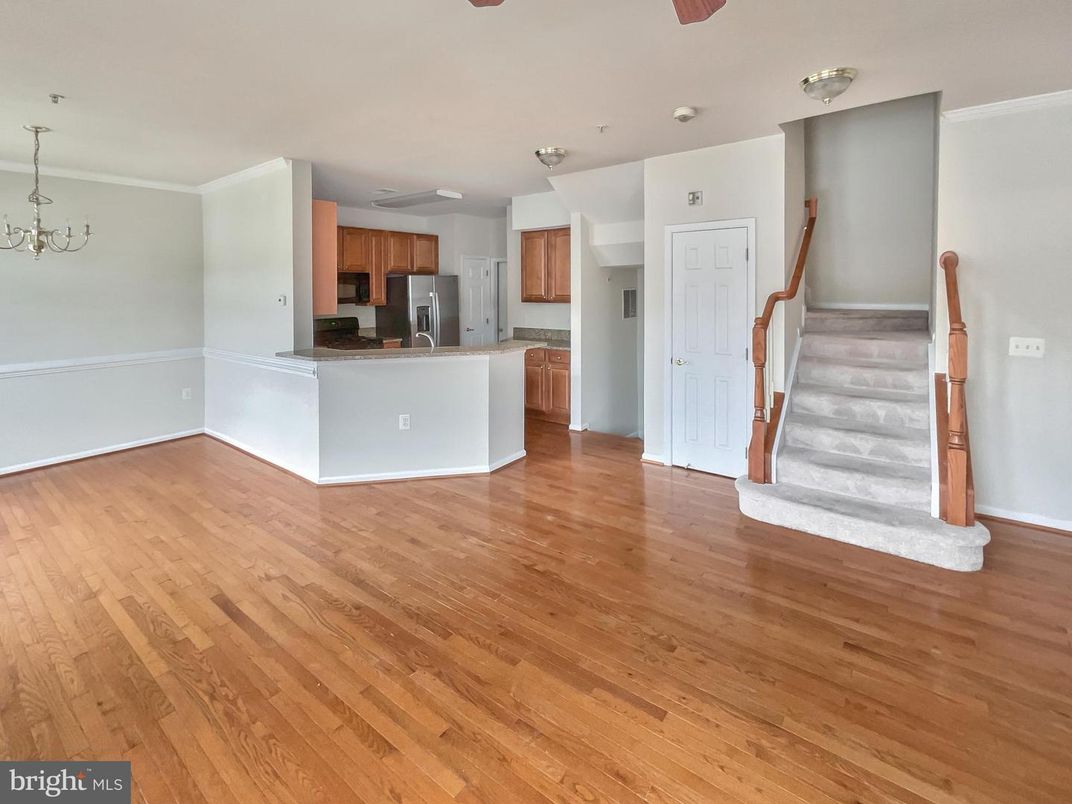 Chandelier, Interior, Kitchen, Wood Texture Flooring