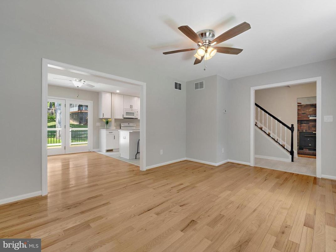 Empty room, Interior, Kitchen, Wood Texture Flooring