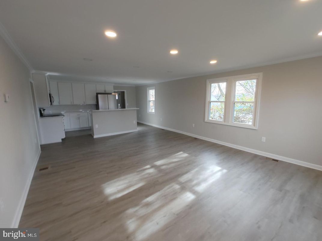 Empty room, Interior, Kitchen, Recessed Lighting, Wood Texture Flooring