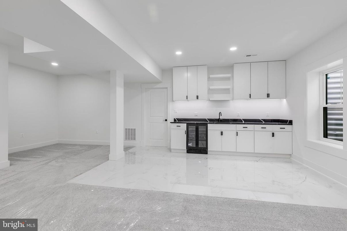 Interior, Kitchen, Marble, Recessed Lighting
