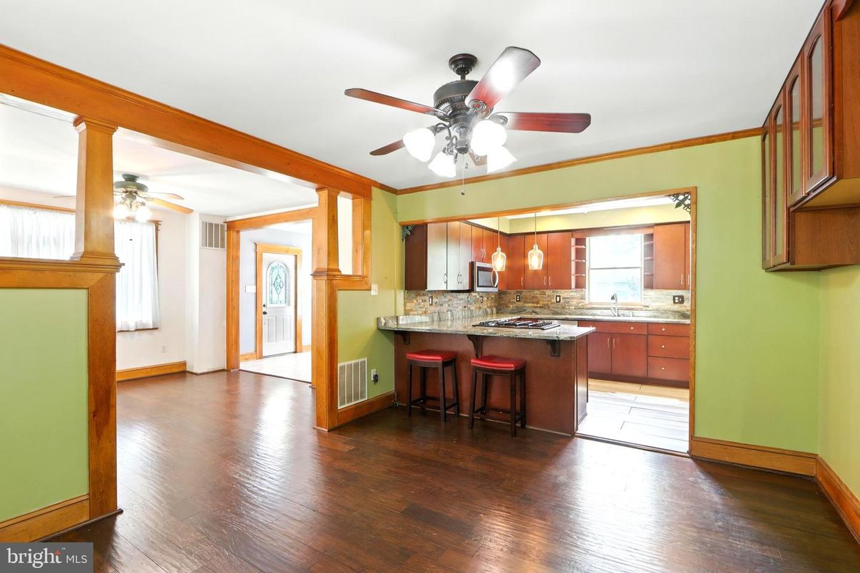 Interior, Kitchen, Wood Texture Flooring
