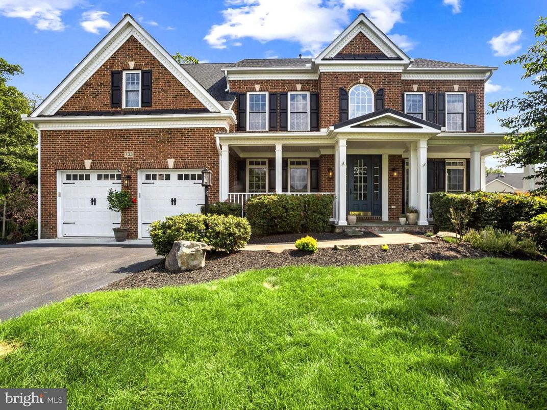 Attached, Exterior, Facade, Brick Facade, Brick Traditional
