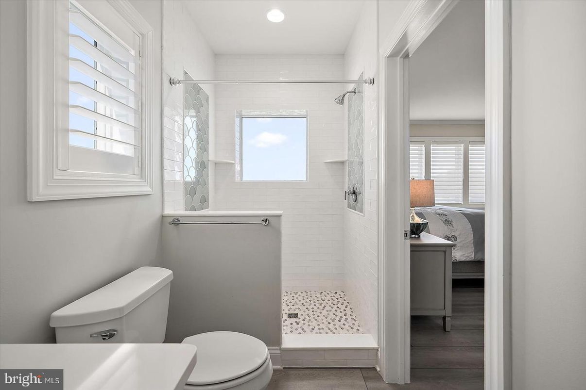 Bathroom, Bedroom, Interior, Recessed Lighting, Wood Texture Flooring