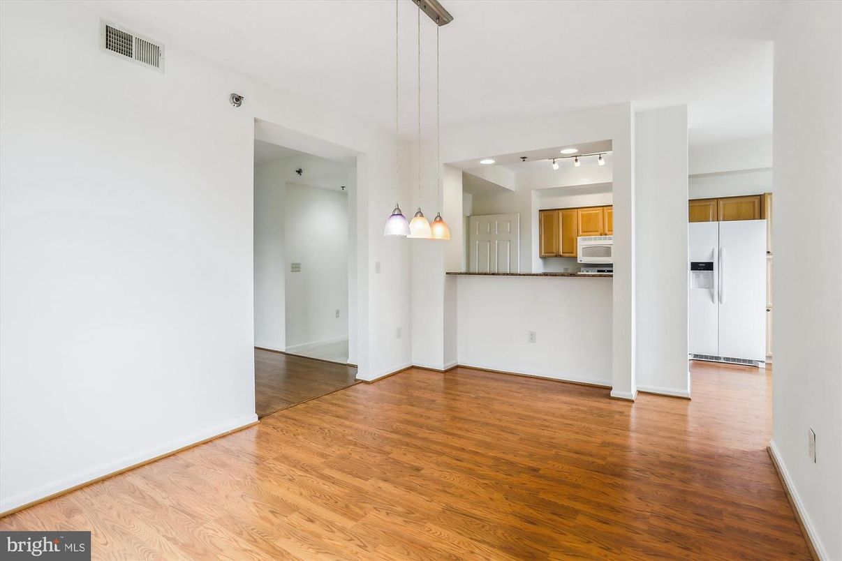Empty room, Interior, Kitchen, Pendant Lights, Wood Texture Flooring
