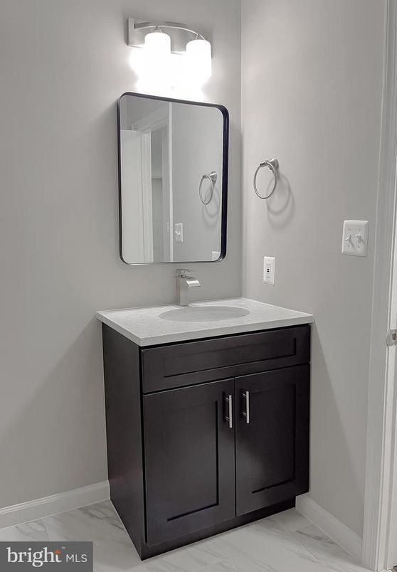 Bathroom, Dual Sink Vanities, Interior, Marble