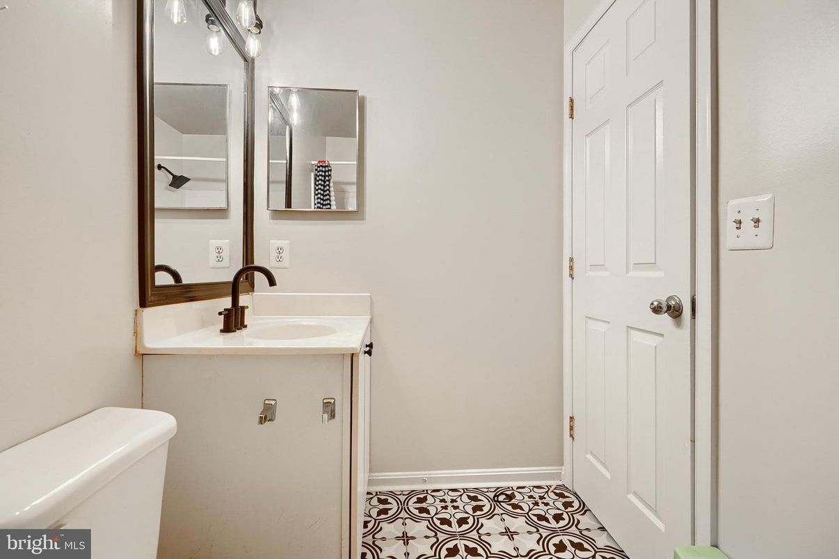 Bathroom, Interior
