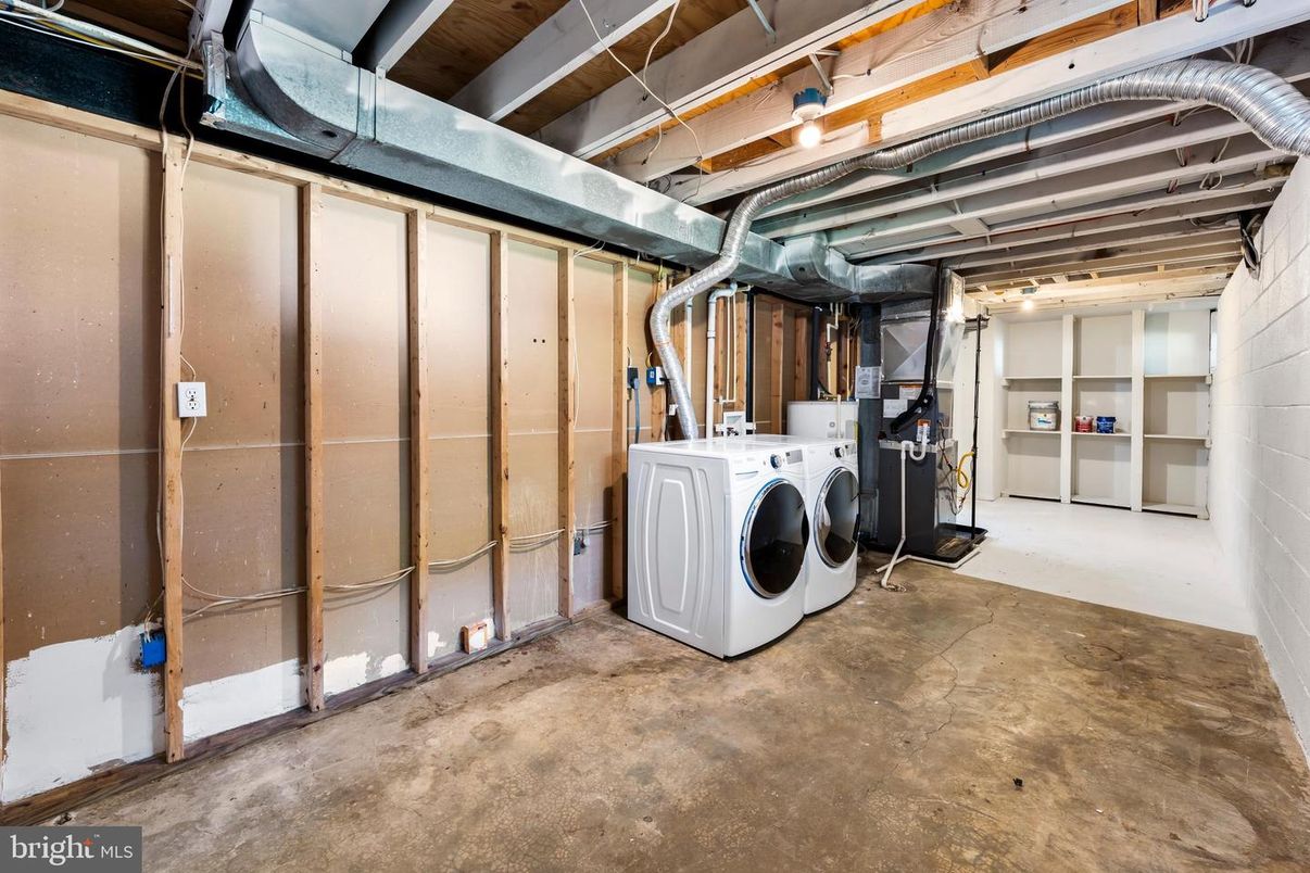 Interior, Washer