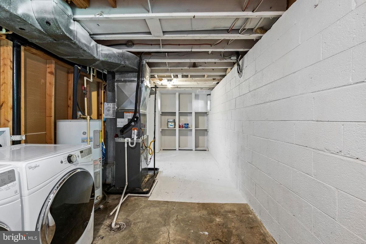 Interior, Stone Walls, Washer