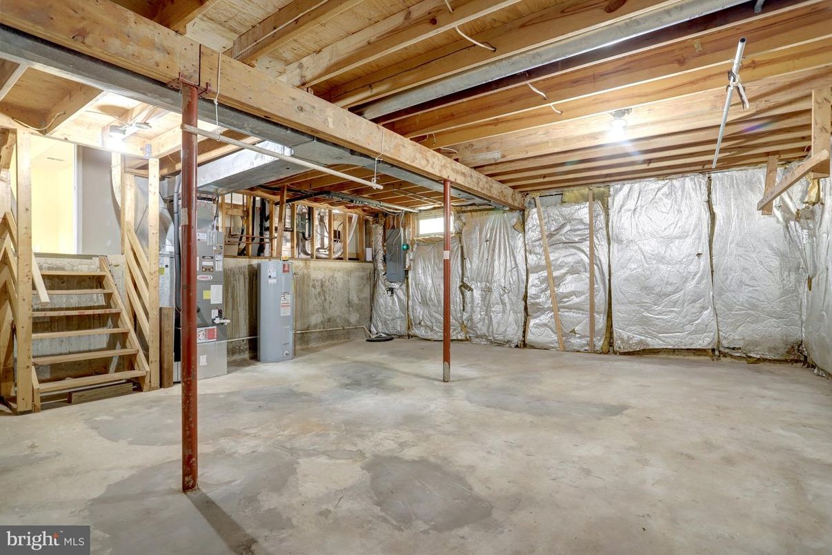 Interior, Wooden Beams