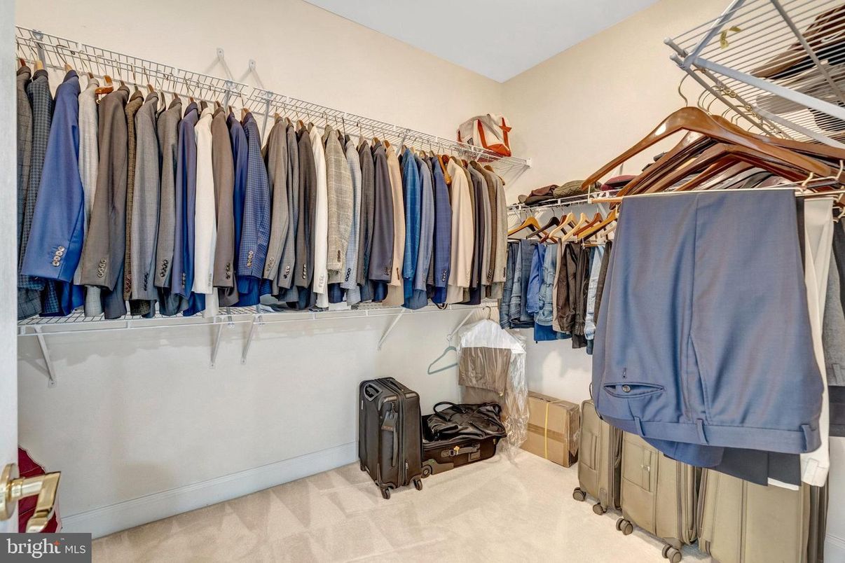 Interior, Walk-in Closets