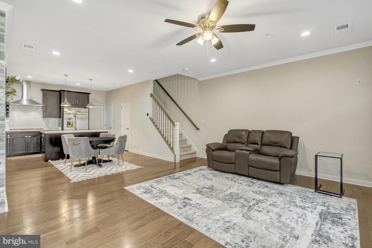 Dining room, Interior, Kitchen, Pendant Lights, Recessed Lighting, Stainless Steel Appliances, Wood Texture Flooring