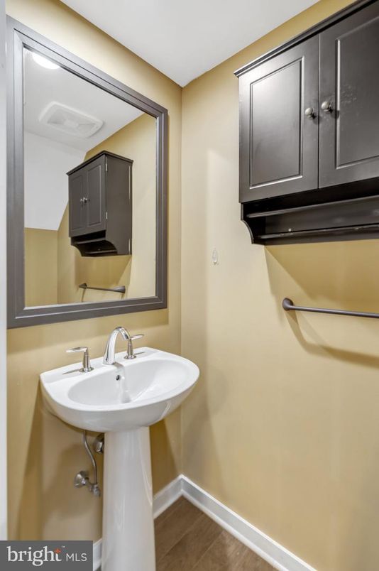 Bathroom, Interior, Wood Texture Flooring