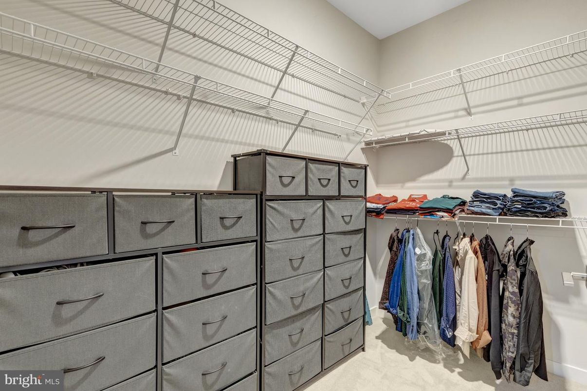 Interior, Walk-in Closets
