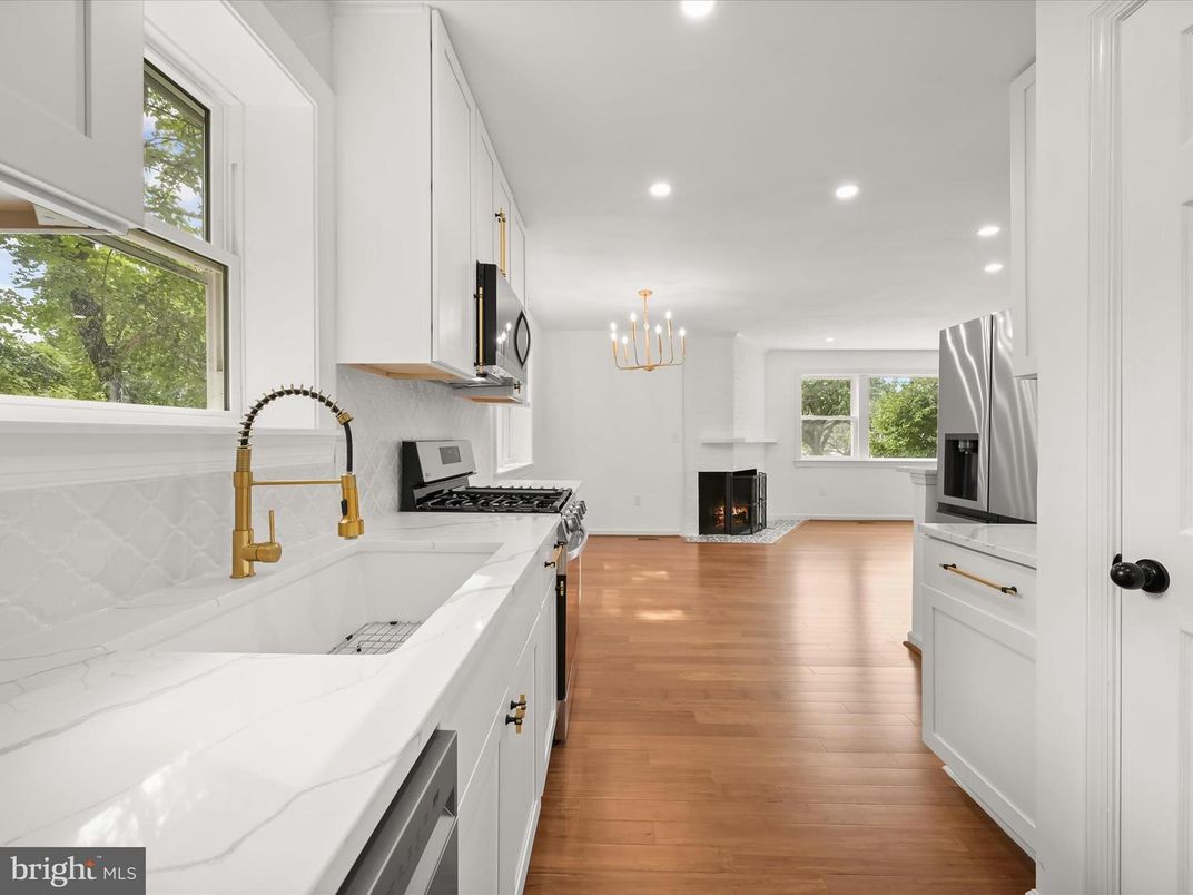 Chandelier, Fireplace, Interior, Kitchen, Recessed Lighting, Wood Texture Flooring