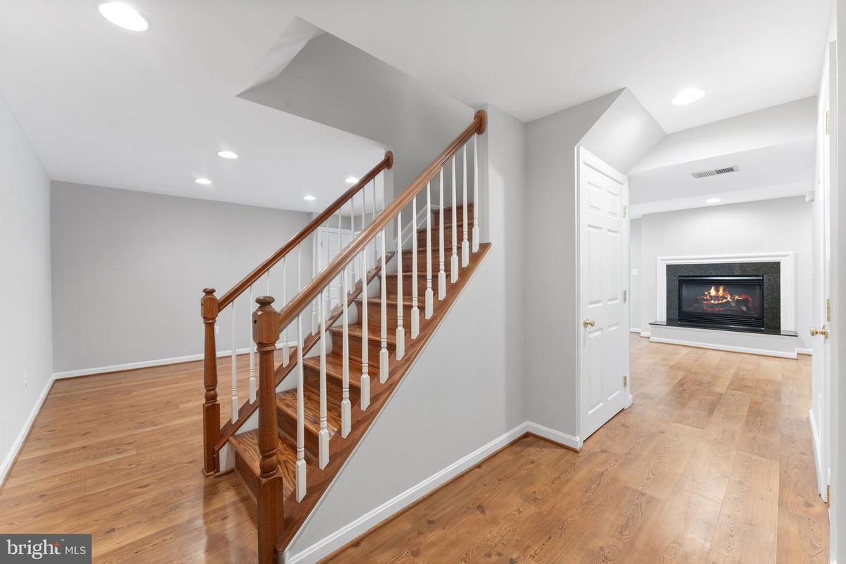 Fireplace, Interior, Recessed Lighting, Wood Texture Flooring