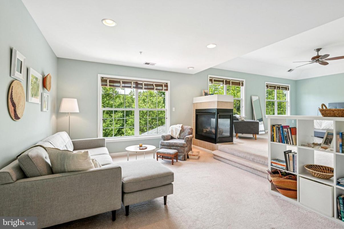 Fireplace, Interior, Living room, Recessed Lighting
