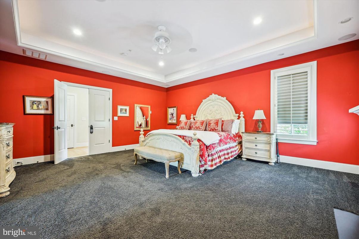 Bedroom, Interior, Recessed Lighting