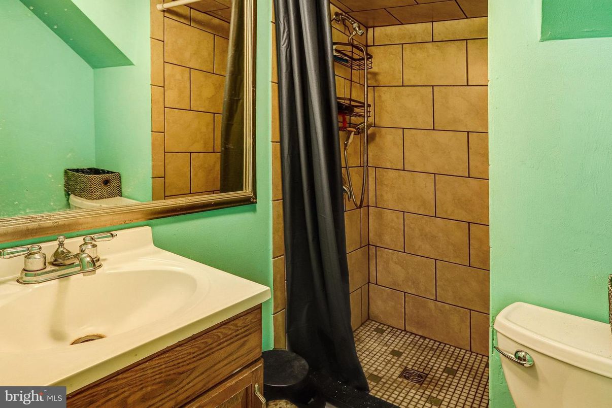 Bathroom, Interior