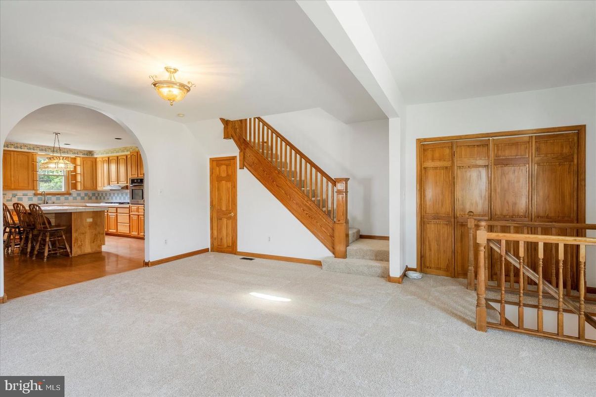 Dining room, Interior, Kitchen, Pendant Lights, Wood Texture Flooring