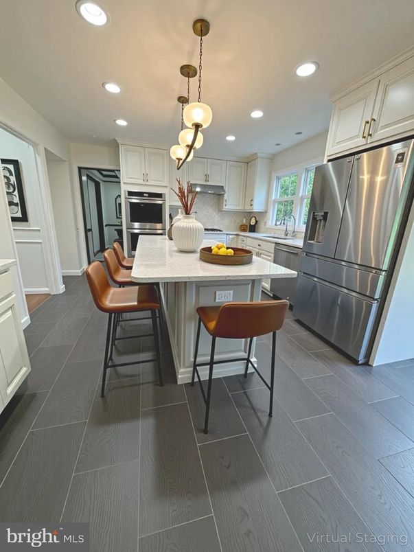 Interior, Kitchen, Pendant Lights, Recessed Lighting, Stainless Steel Appliances