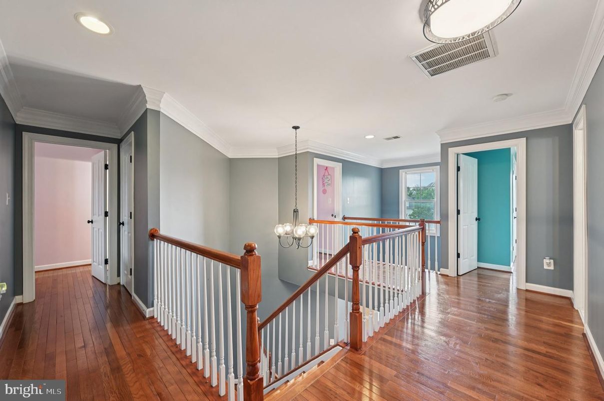 Chandelier, Interior, Recessed Lighting, Wood Texture Flooring