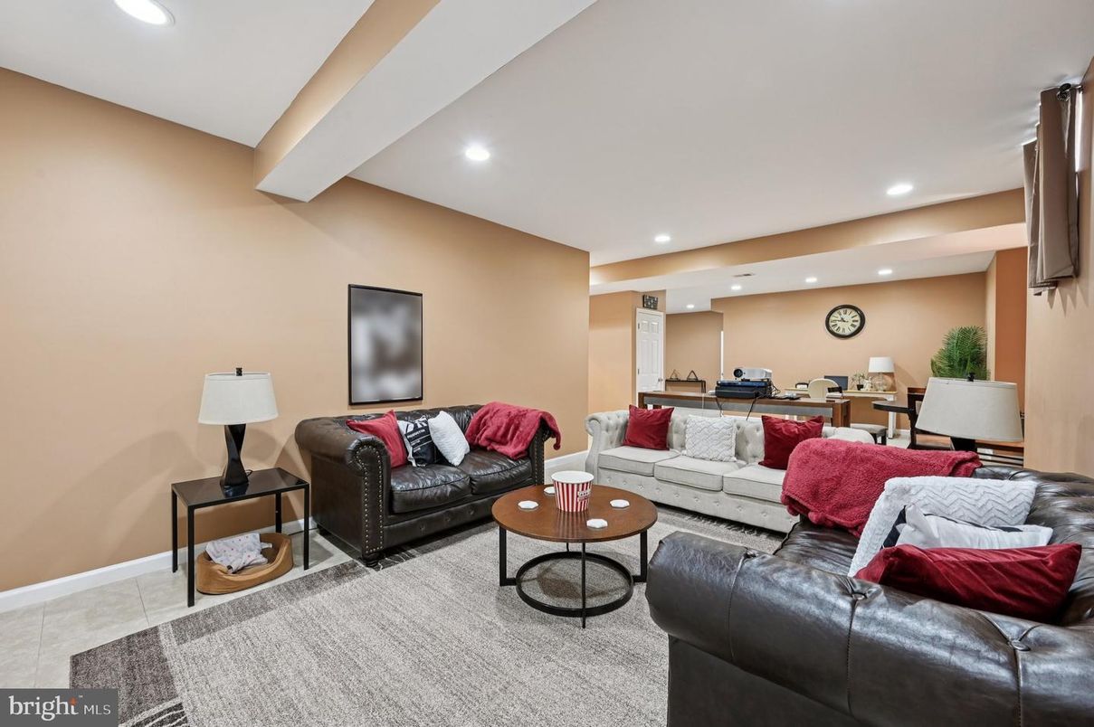 Interior, Living room, Recessed Lighting