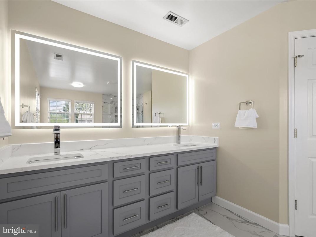 Bathroom, Dual Sink Vanities, Interior, Marble