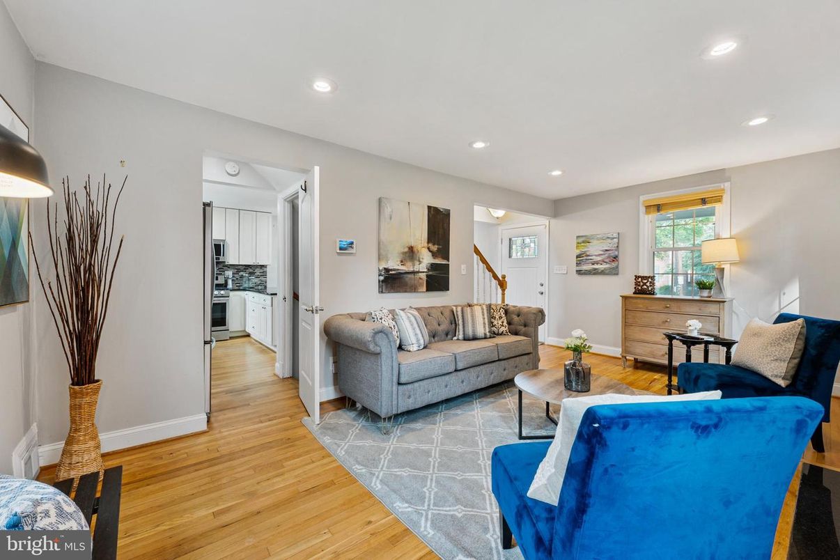 Interior, Kitchen, Living room, Recessed Lighting, Stainless Steel Appliances, Wood Texture Flooring