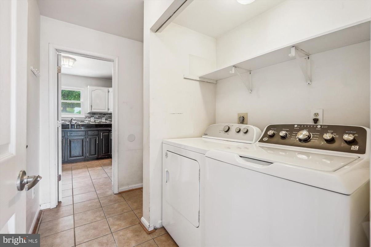 Interior, Utility Closets, Washer