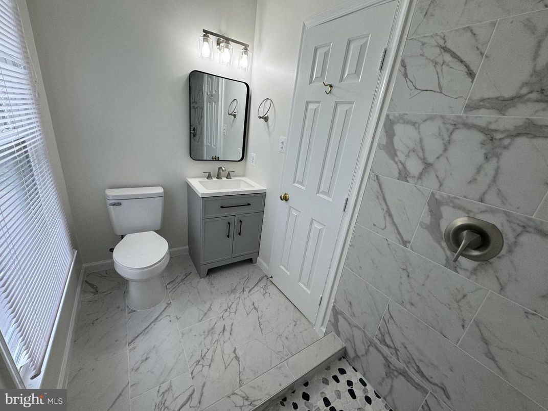Bathroom, Interior, Marble, Marble Walls