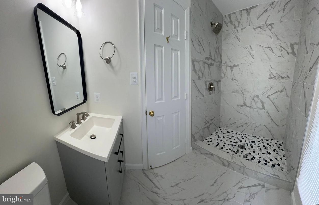 Bathroom, Interior, Marble, Marble Walls