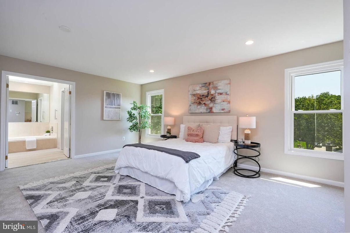 Bedroom, Interior, Recessed Lighting