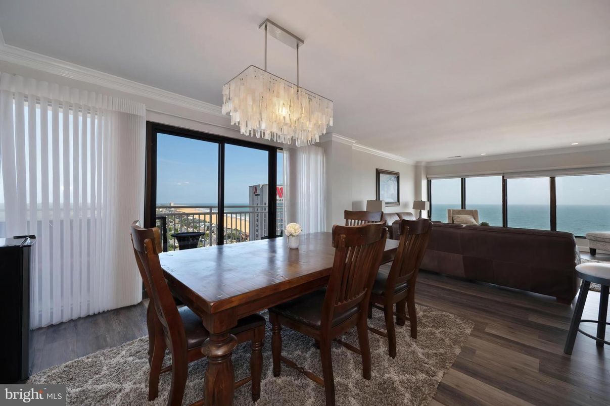 Chandelier, Dining room, Interior, Water, Wood Texture Flooring