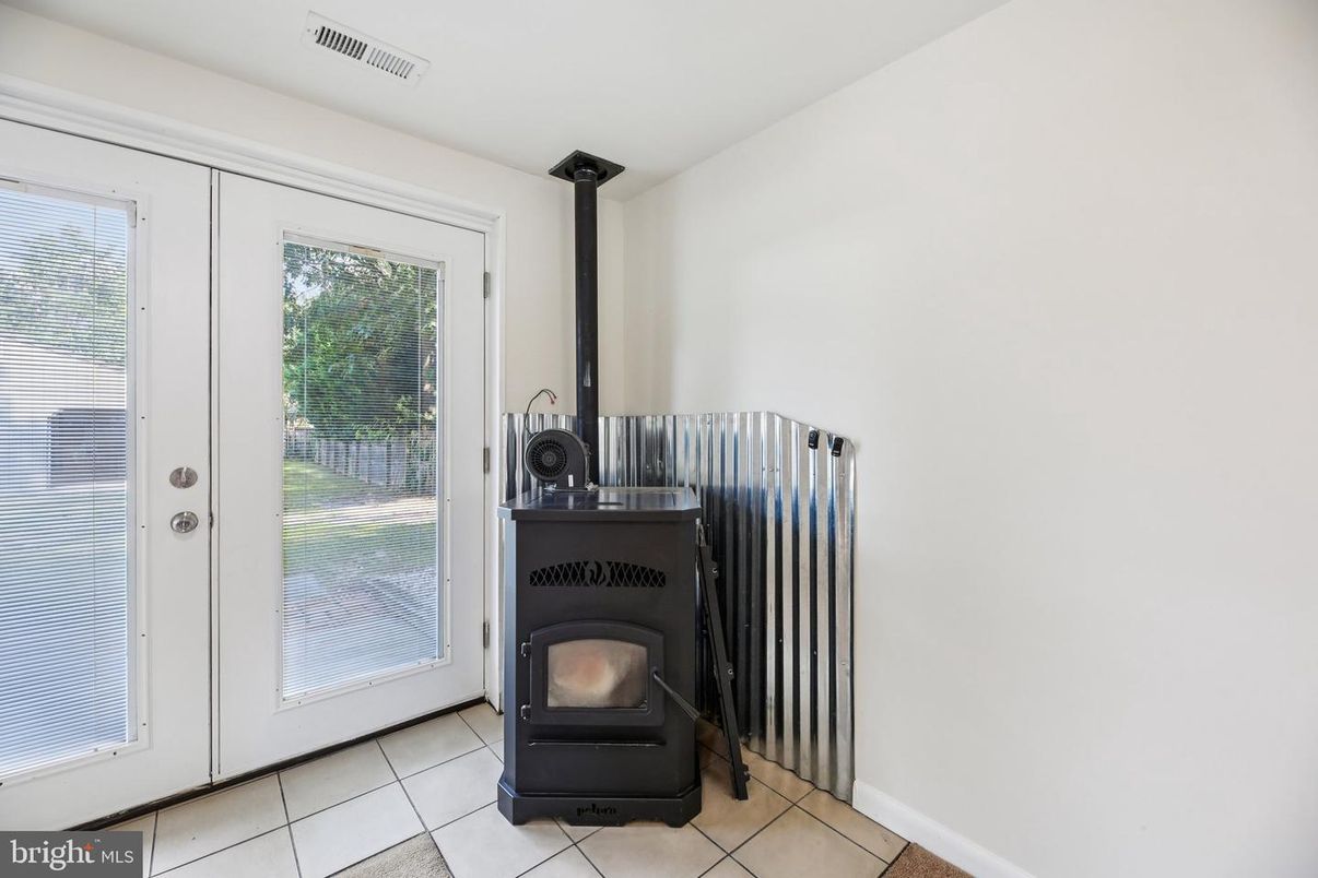 Fireplace, Interior