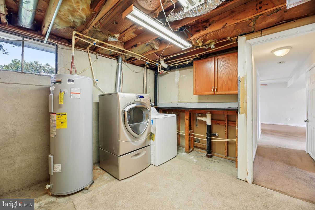Interior, Washer