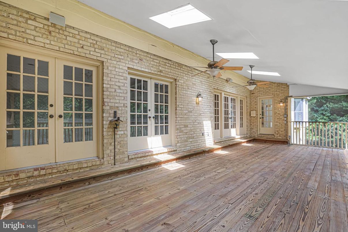 Empty room, Interior, Stone Walls, Wood Texture Flooring