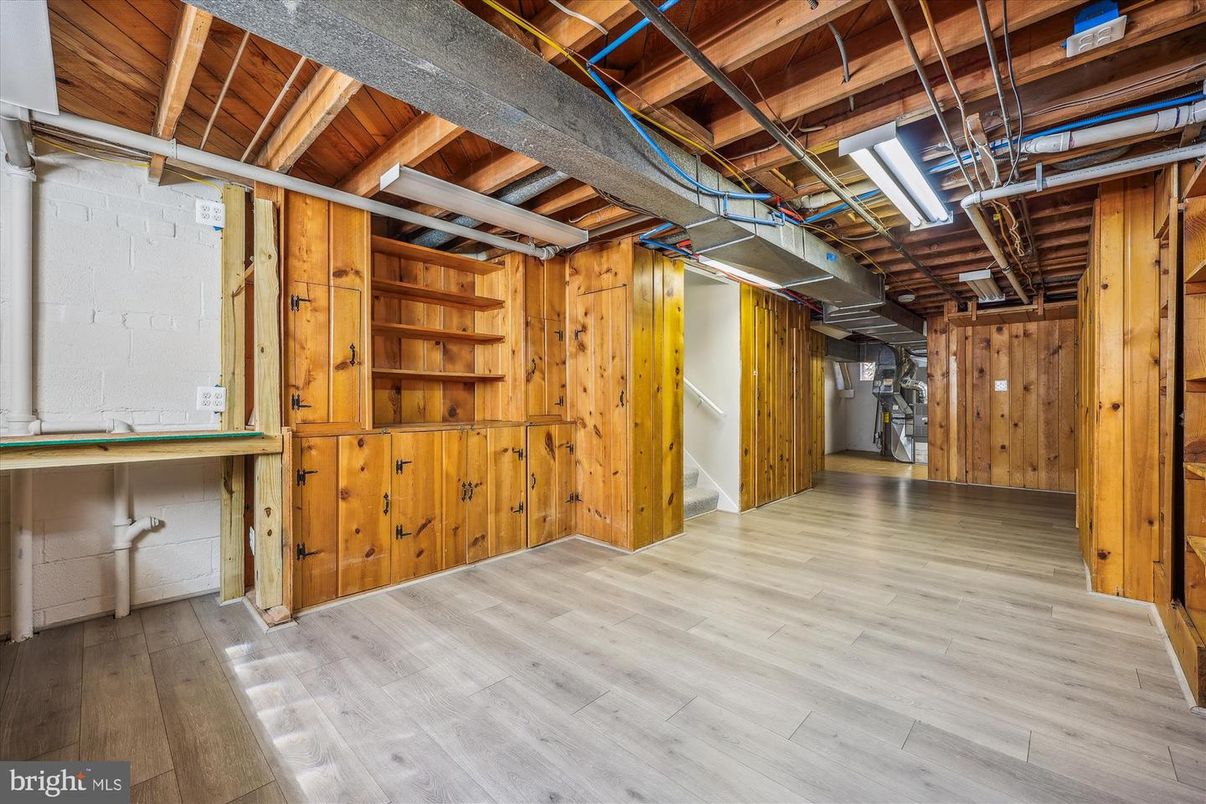 Empty room, Interior, Wooden Beams, Wooden Ceilings, Wood Texture Flooring, Wooden Walls