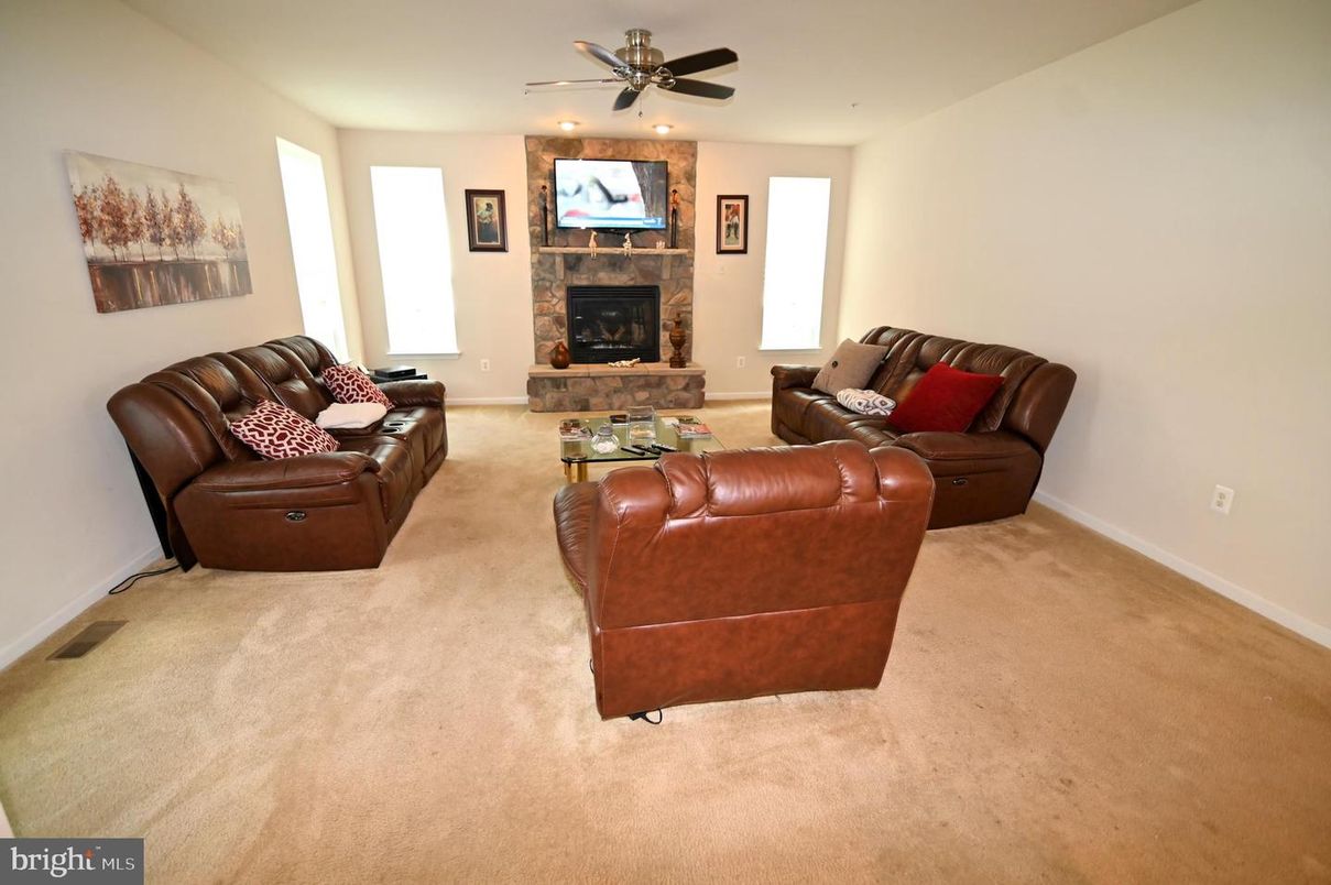 Fireplace, Interior, Living room