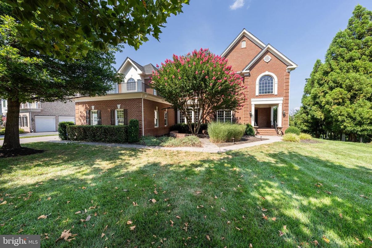Backyard, Exterior, Facade, Brick Facade, Tudor Revival