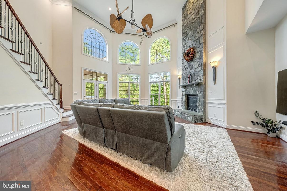 Fireplace, Interior, Living room, Pendant Lights, Wood Texture Flooring