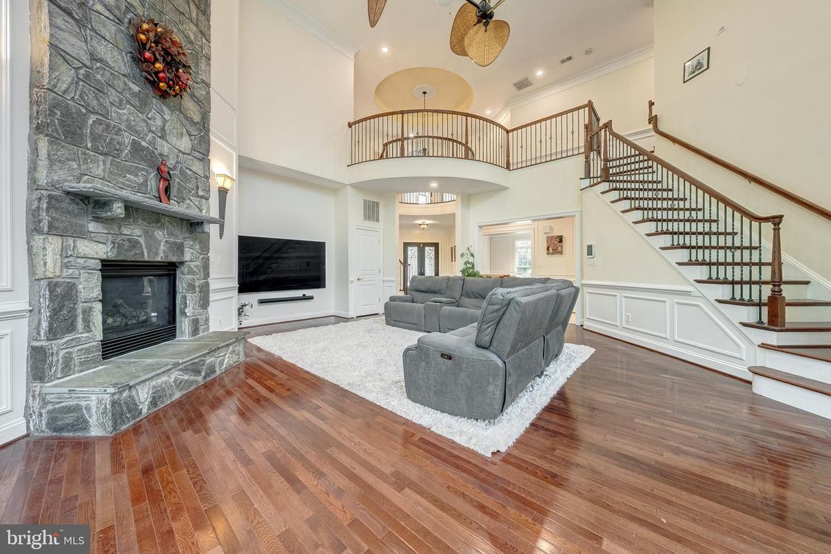 Fireplace, Interior, Recessed Lighting, Wood Texture Flooring